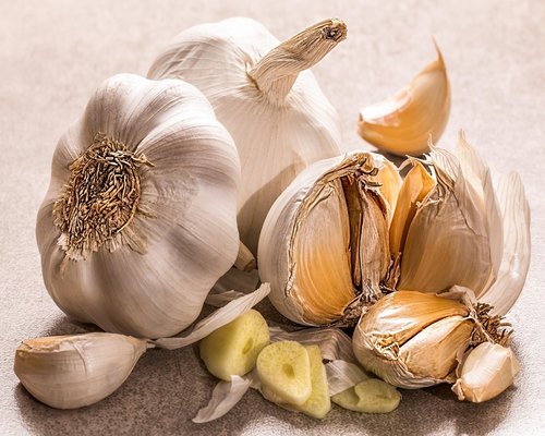 Memasak dengan bawang putih